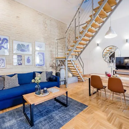 Wellness Penthouse Sauna & Jacuzzi-heart Of Appartement